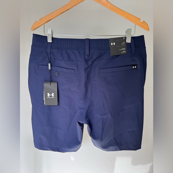 Under Armour Men’s Drive Tapered 9” inseam Navy blue technical shorts NWT - Picture 4 of 8